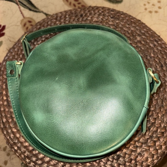Portland Leather Emerald Crossbody Bag Set - Picture 3 of 16